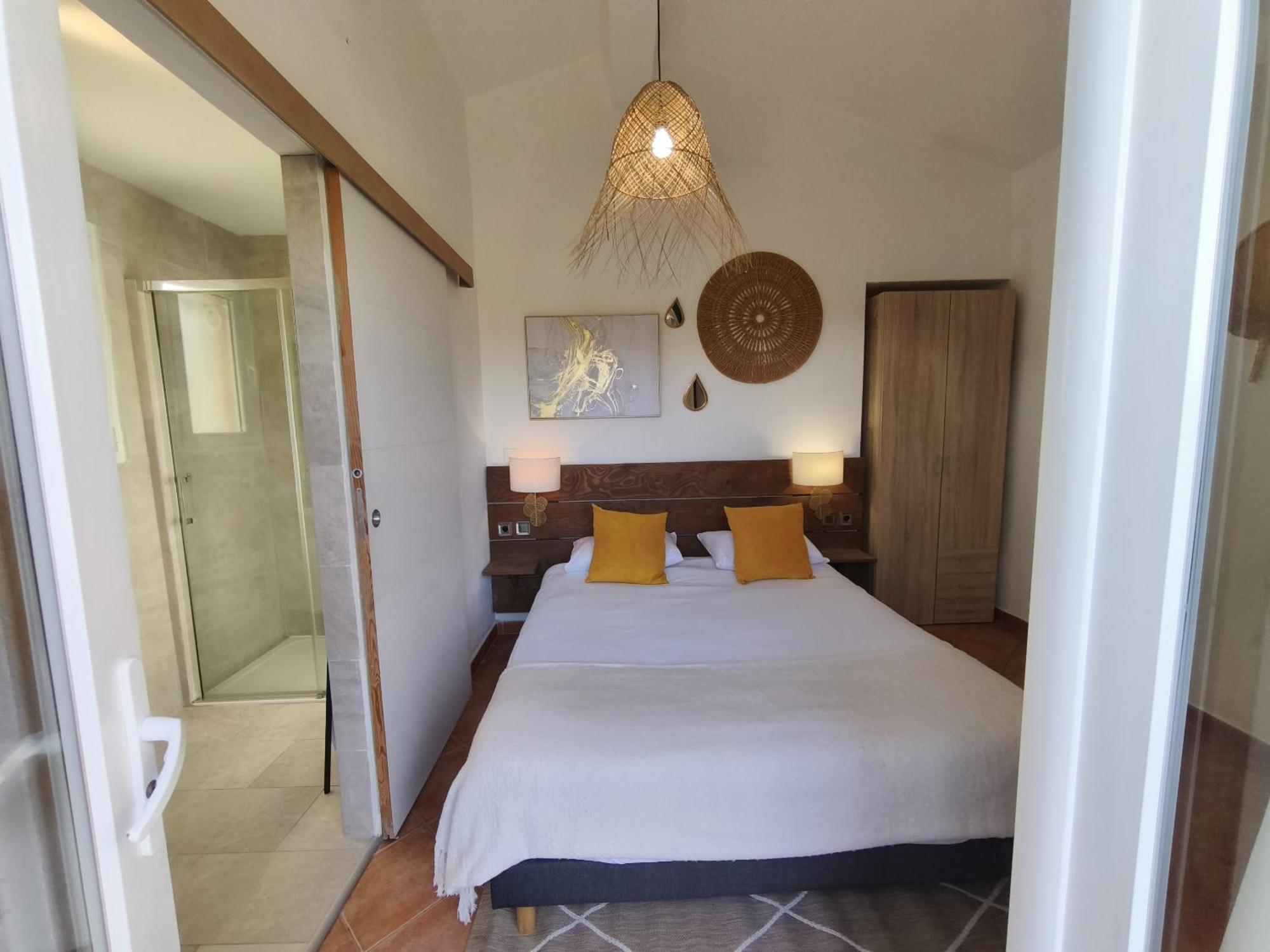 Chambres Isula Bella Figari  Exterior photo