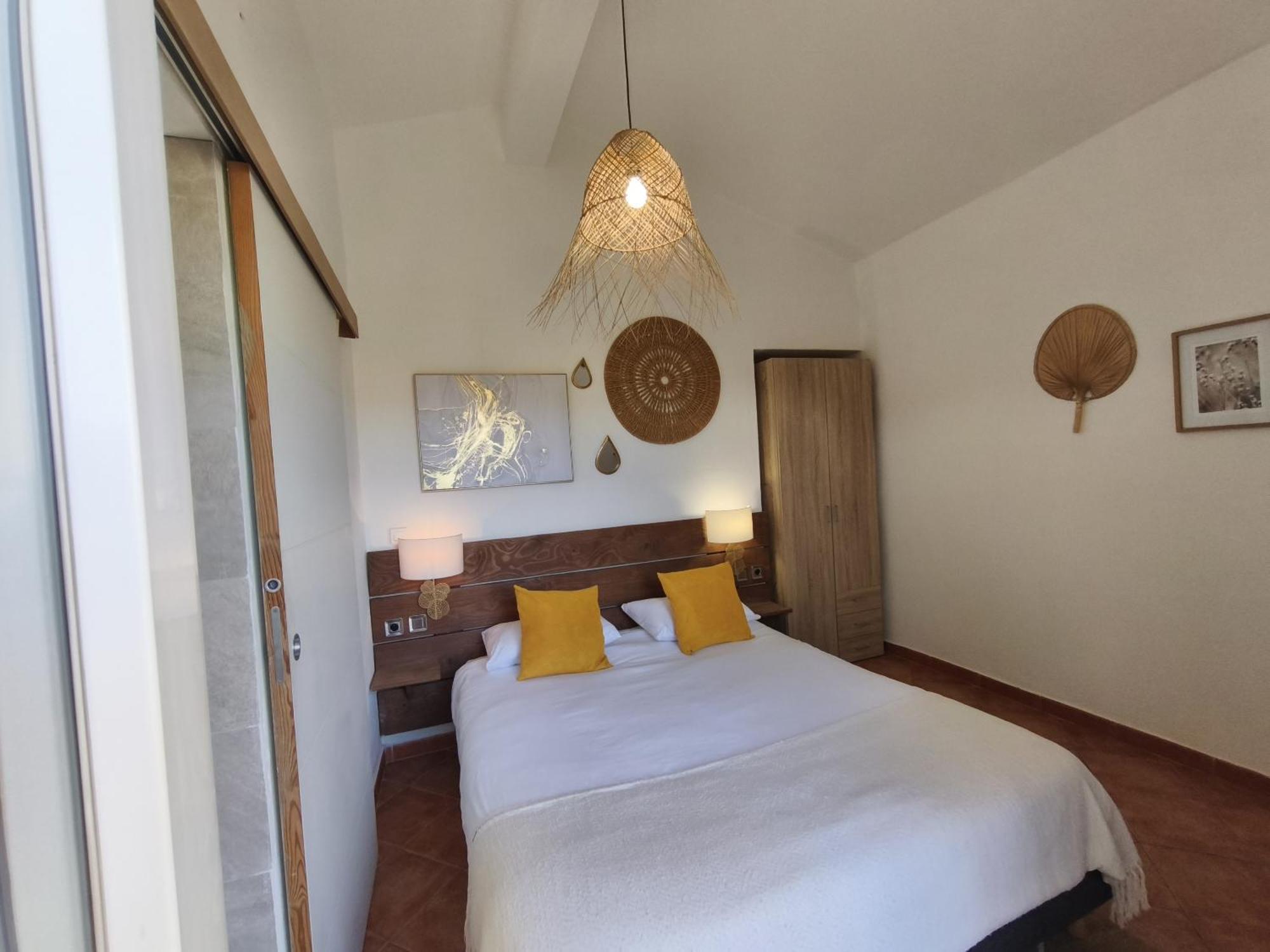 Chambres Isula Bella Figari  Exterior photo